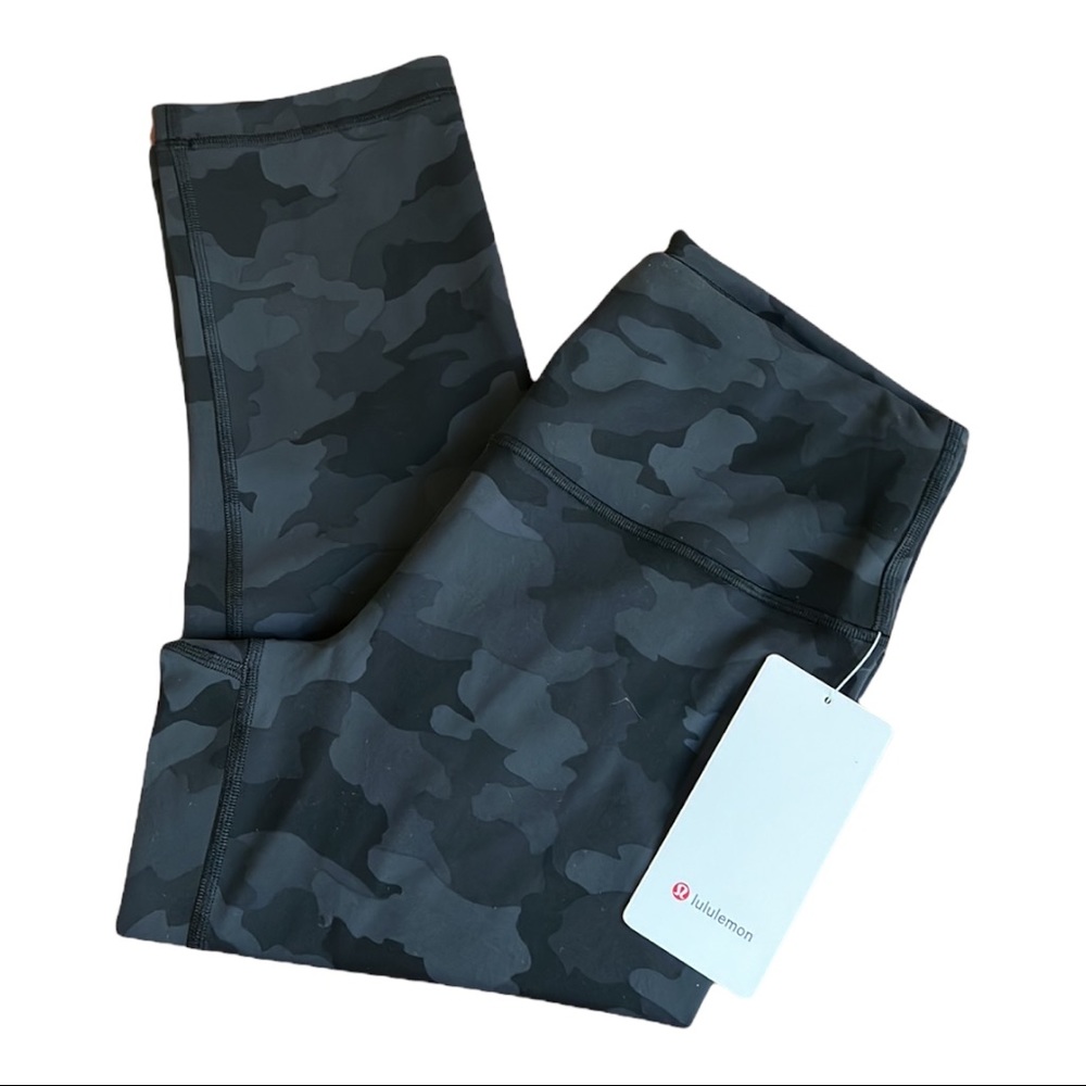 Lululemon Wunder Train High-Rise Crop 21" brand new with tags attached